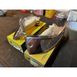 2 CLIGNOTANTS AVANT NEUF AXO ORIGINAL CITROEN DS 19 OU 21 PALLAS 1964 A 1967