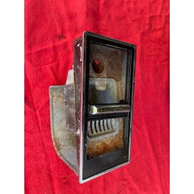 Cendrier origine CITROEN SM incomplet (manque le volet)