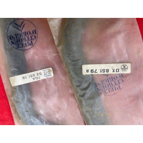 Lot de 2 bavettes d'ailes neuve origine CITROEN DS 65 à 75