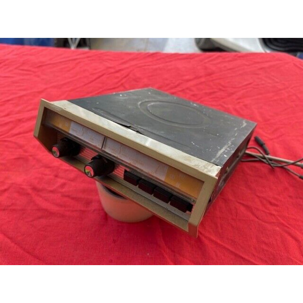 Radio CONTINENTAL EDISON original CITROEN ID DS 19 ou 21