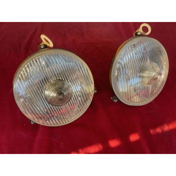 2 anti brouillard Marchal 8760 neuf - fog lamps Ferrari 250 Porsche 917 Maserati