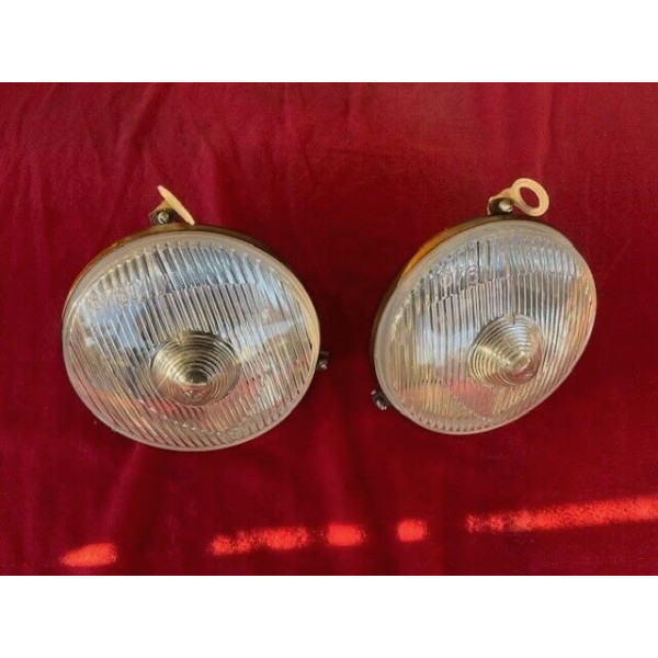 2 anti brouillard Marchal 8760 neuf - fog lamps Ferrari 250 Porsche 917 Maserati