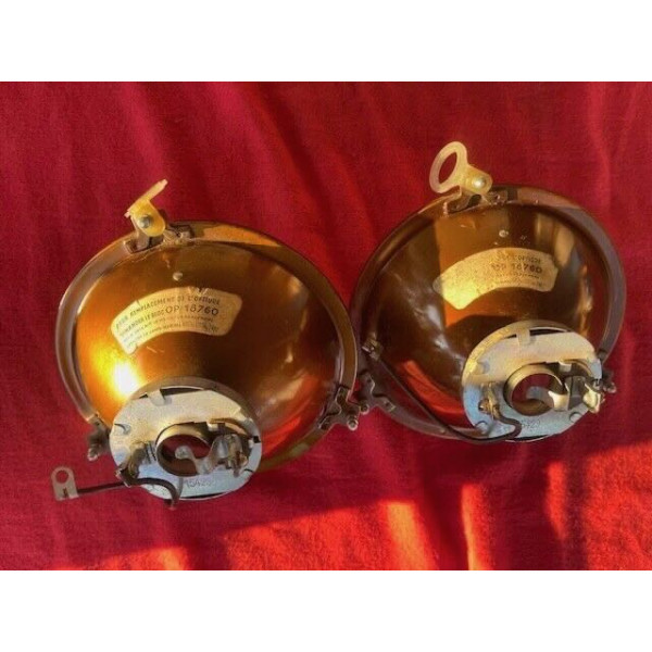 2 anti brouillard Marchal 8760 neuf - fog lamps Ferrari 250 Porsche 917 Maserati