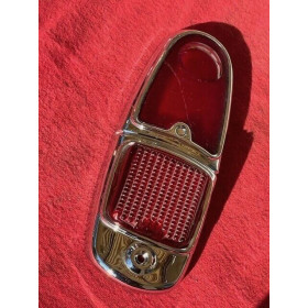 Cabochon de feux arrière neuf Peugeot 403 break