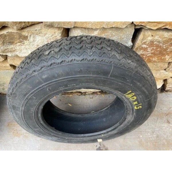 Pneu Michelin 180-380 XAS Citroën DS 19 ou 21 Pallas cabriolet berline