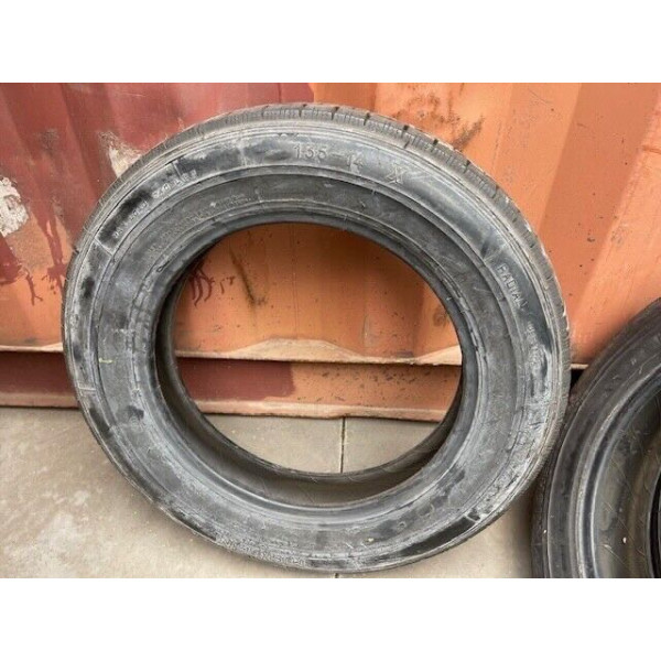 Pneu Michelin 135-14 X neuf Citroën Renault Peugeot 204 304