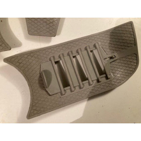 Cache calandre radiateur neuf original Renault 16 TL TS