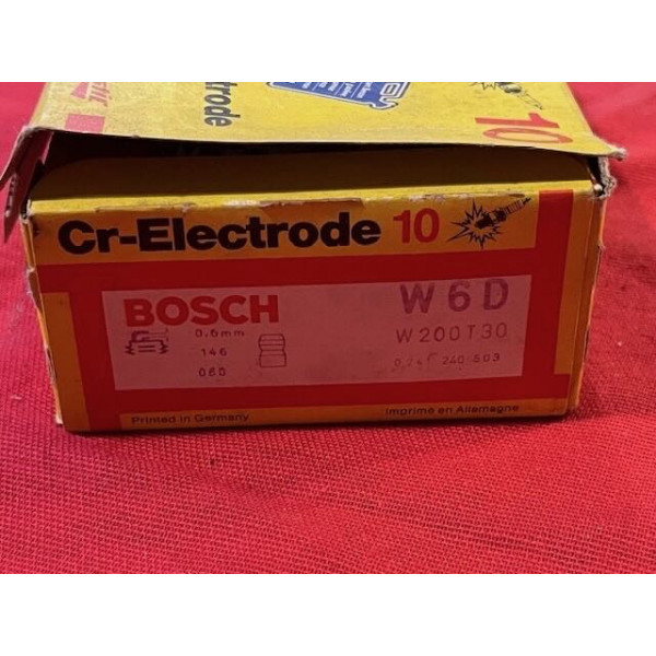 Lot de 12 bougies neuves origine Bosch W6D Citroën SM Maserati Merak