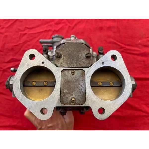 Carburateur Weber 45 DCOE 18 usine Alfa Romeo Giulia Sprint GTA