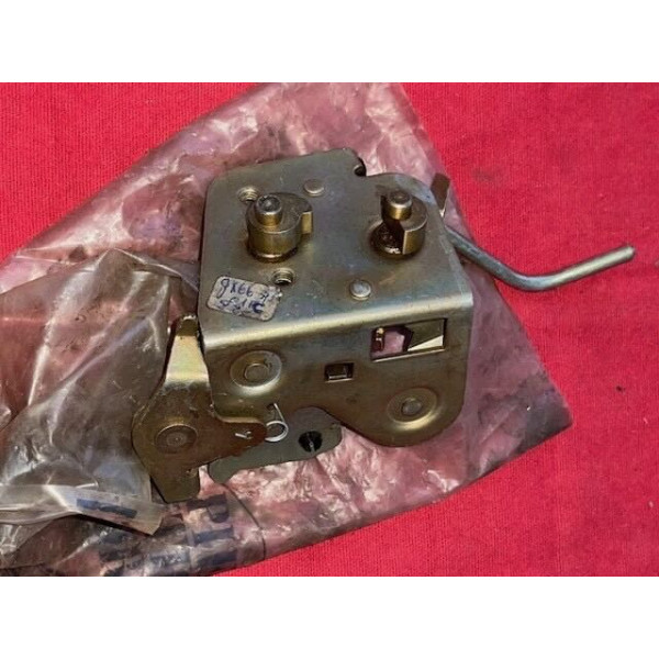 Mécanisme de porte neuf origine Citroën SM Maserati