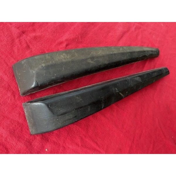 2 tampons caoutchouc latéraux origine Citroën SM Maserati