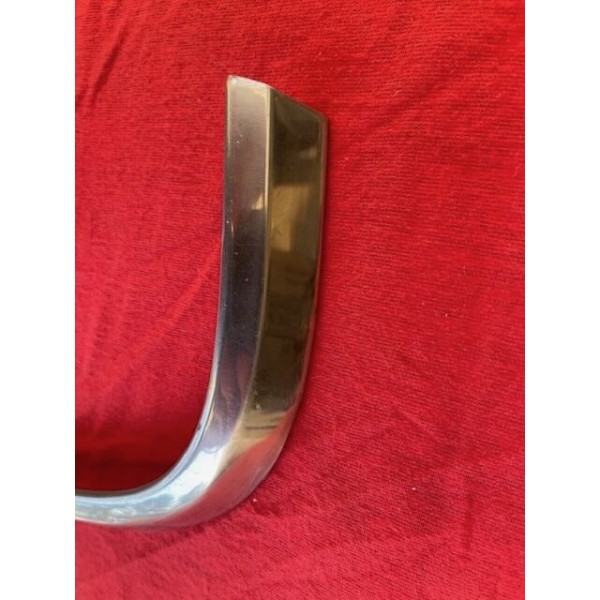 Jonc chrome d'aile avant gauche original Citroën SM Maserati