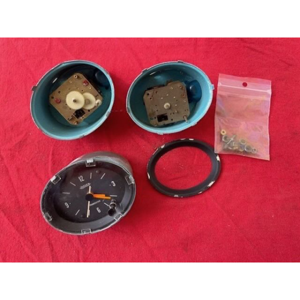 Lot d'horloge Jaeger origine Citroën SM Maserati Merak