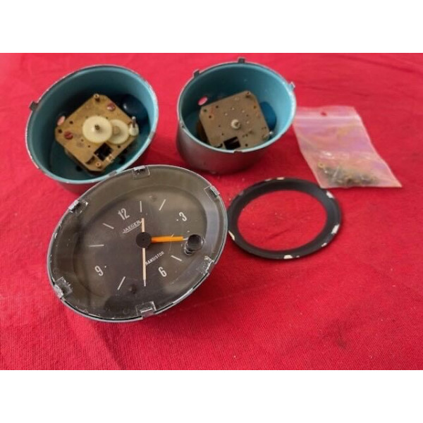 Lot d'horloge Jaeger origine Citroën SM Maserati Merak