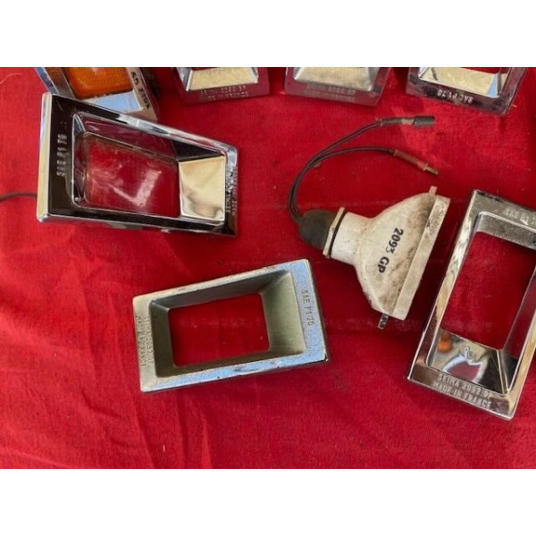 Lot de side maker Seima éclairant avant et arrière Citroën DS SM Maserati USA