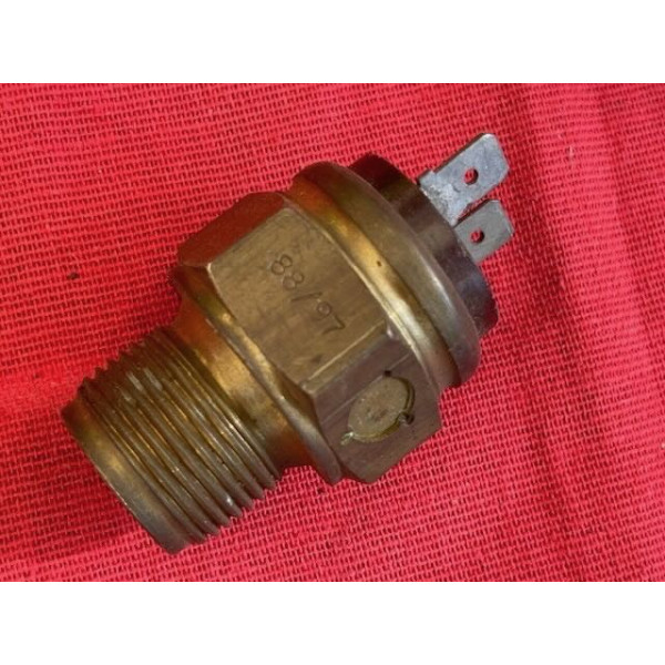 Sonde Jaeger déclenchement ventilateurs neuve Citroën SM Maserati Merak