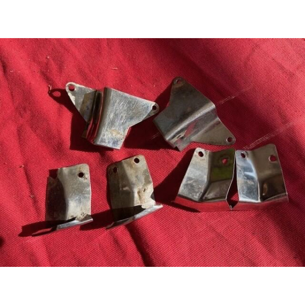 Jonction chrome gouttière pare brise + porte original Citroën SM Maserati