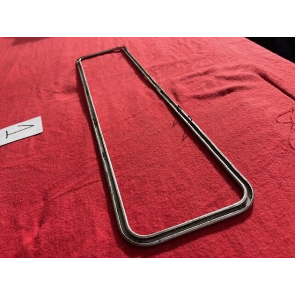 Baguette d'encadrement de finition lunette mica capote plaque Renault Citroën