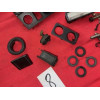 Lot accastillage visserie et boutons de commande Citroën AX tout modèle