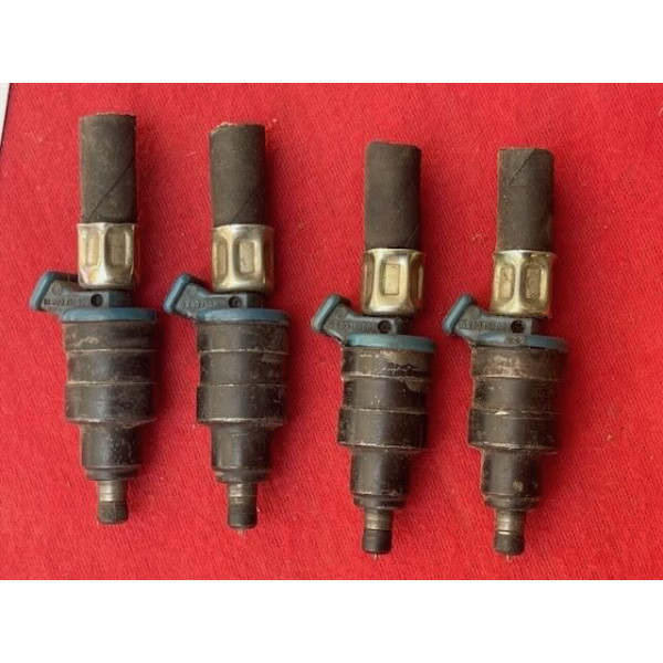 4 injecteurs Bosch original Citroën DS 21 ou 23 IE