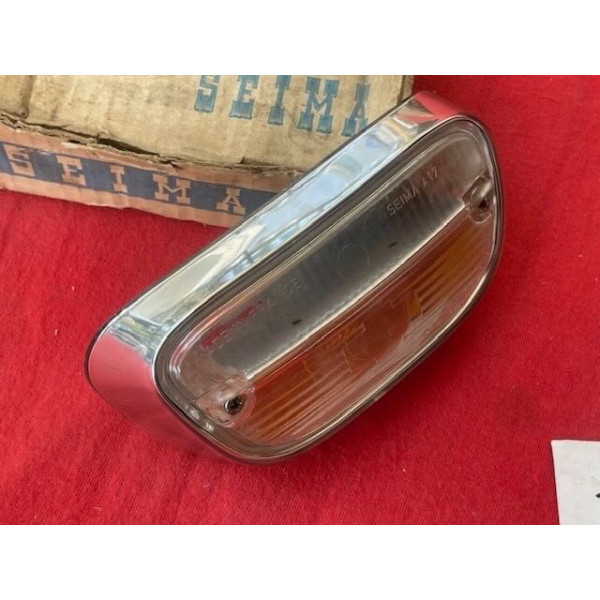 Cabochon de clignotant neuf Seima Peugeot 404 à partir de 1965