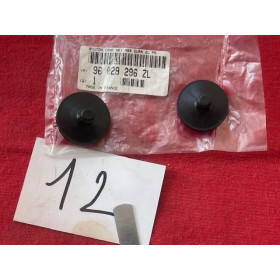 2 boutons d'accroche de tapis neuf Citroën Xantia ph2 Activa V6