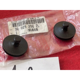2 boutons d'accroche de tapis neuf Citroën Xantia ph2 Activa V6