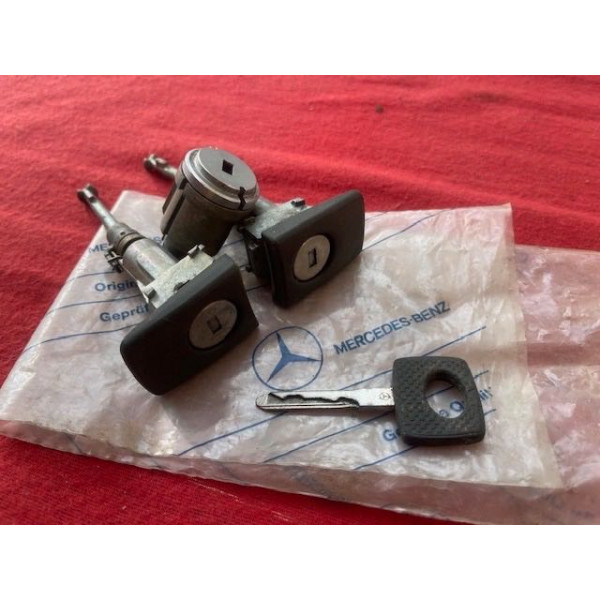 Jeu de barillets serrures portes coffre origine Mercedes 200 220 240 250 280 300