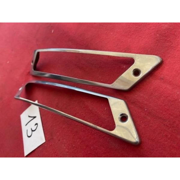 2 habillages inox origine clignotant avant Citroën ID DS tout modèle 1968 à 1975