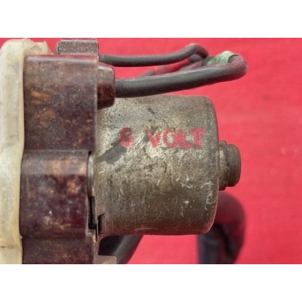 Relais de démarrage sous capot moteur original Citroën ID DS 19 1956 à 1960 6V
