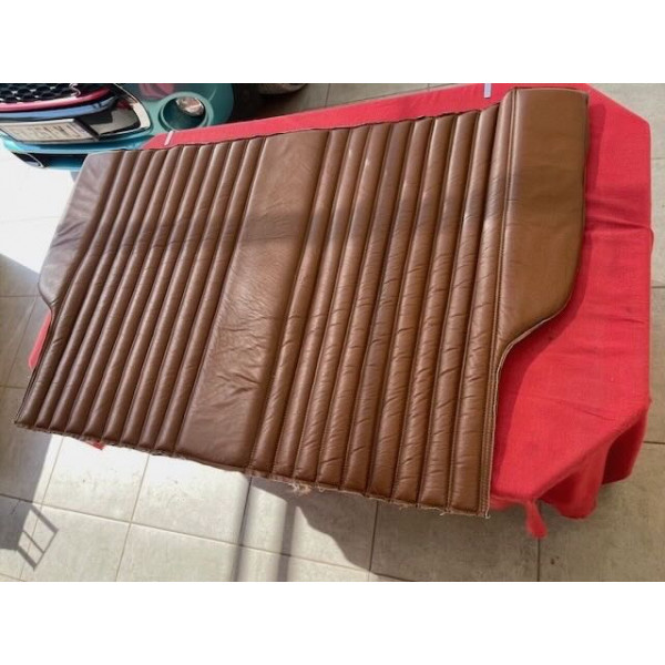 Morceau de cuir banquette arrière fauve neuf d'époque Citroën DS 19 ou 21 Pallas