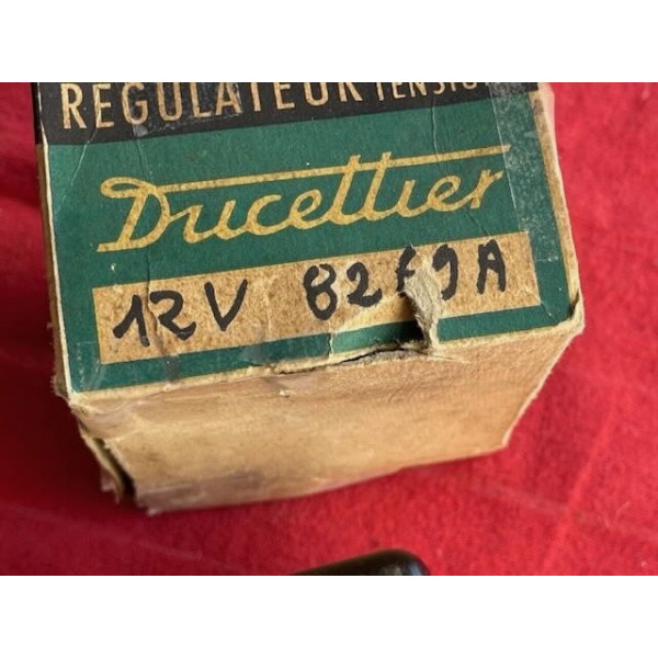 Régulateur électrique neuf 12V Ducellier 8269A Citroën Panhard Peugeot Renault