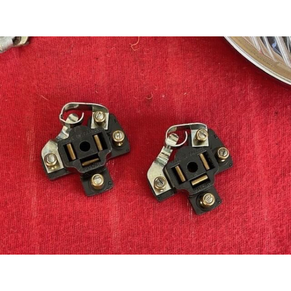 2 phares neuf original Marchal Citroën Traction AV code EU
