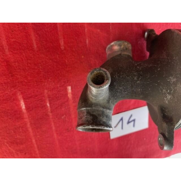 Sortie pompe à eau moteur V6 Citroën SM Maserati Merak