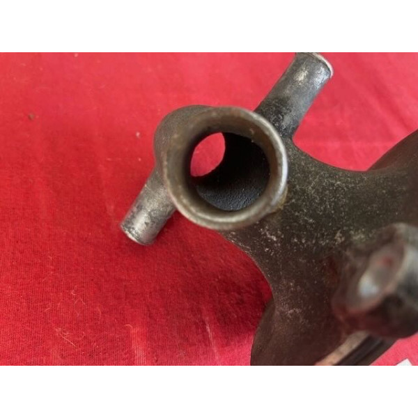 Sortie pompe à eau moteur V6 Citroën SM Maserati Merak
