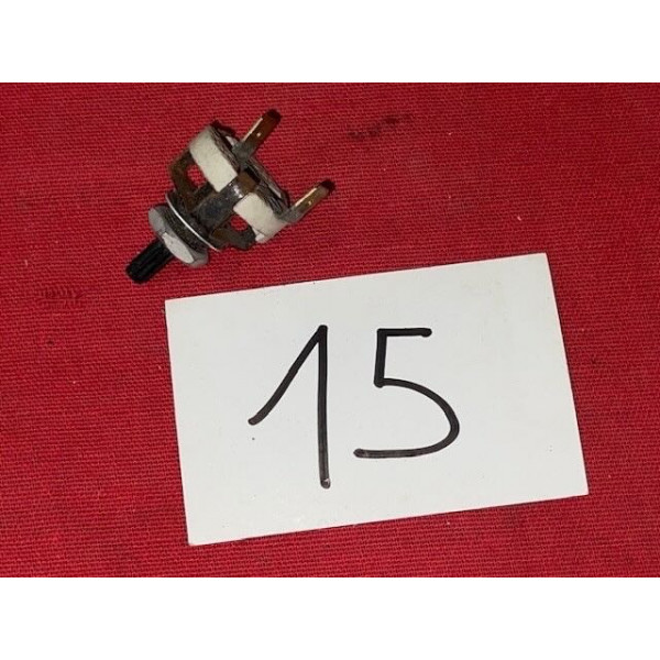 Rhéostat lumière tableau de bord Renault 8 Gordini R1135