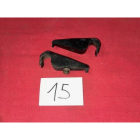 2 griffes plastique de maintien barre jonction phares D et G Citroën SM Maserati