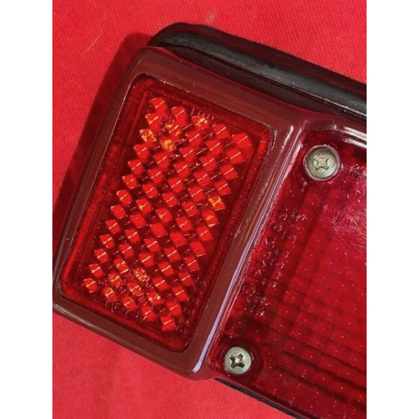 1 cabochon feu arrière neuf origine Seima Alpine A110 Renault 8 Matra Djet