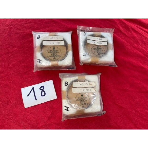 Lot de coussinets neuf origine moteur Citroën SM Maserati Merak
