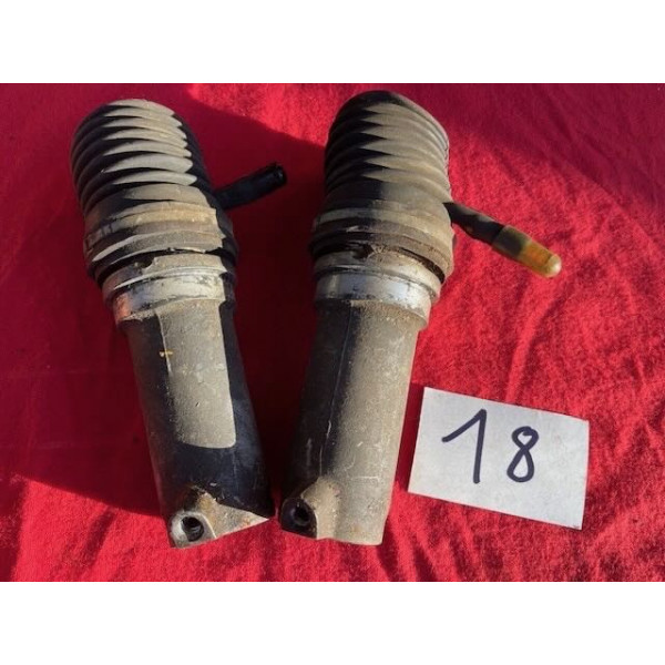 2 cylindres de suspension AV LHM original Citroën SM Maserati