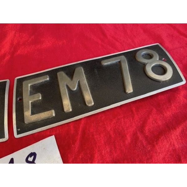 Ancienne plaque d'immatriculation neuve Citroën DS 19 ou 21 année 1963 à 1967