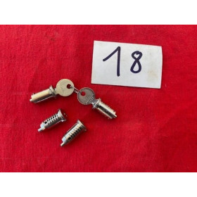 Set de serrures de portes neuf original Citroën SM Maserati