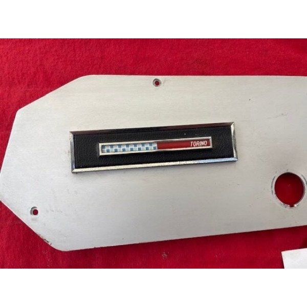 Habillage de boîte à gants origine Fiat 850 Sport Spider