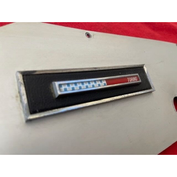 Habillage de boîte à gants origine Fiat 850 Sport Spider