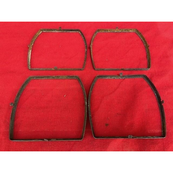 4 encadrements chrome de phare Cibie original Citroën SM Maserati à refaire