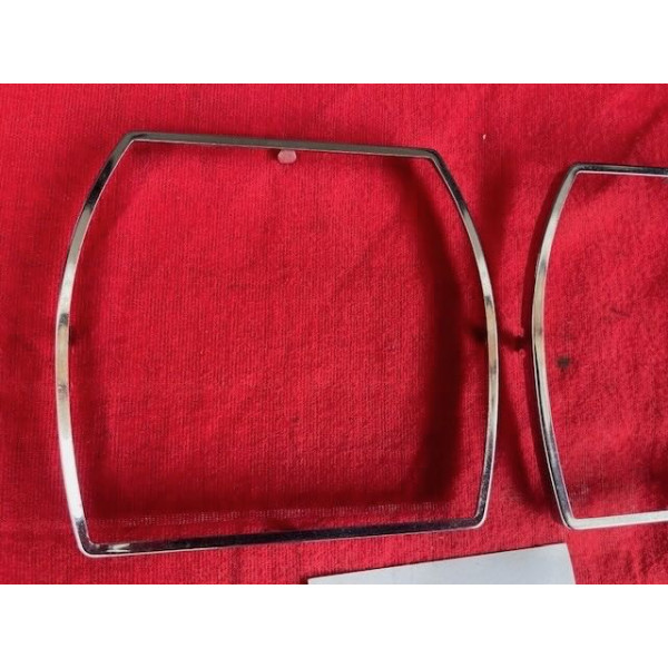 2 encadrements chrome de phare Cibie original Citroën SM Maserati