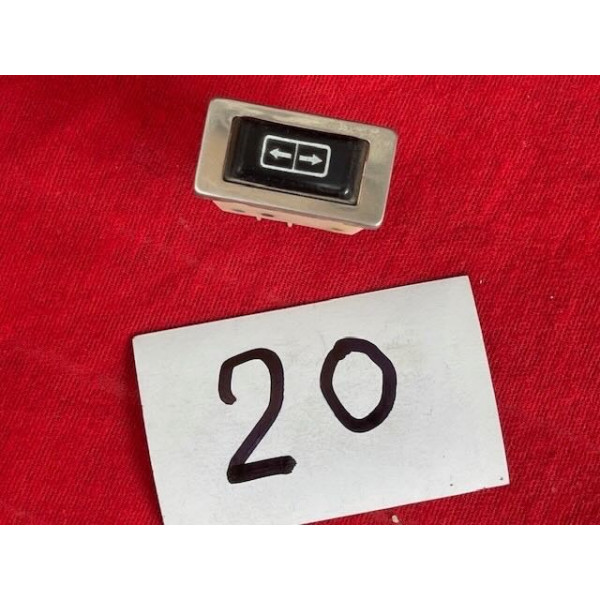 Bouton de lève glace original Citroën SM Maserati