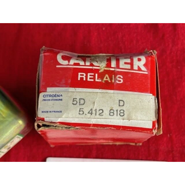 Relais de tableau de bord neuf origine Citroën DS 20 ou 21 modèle 1969