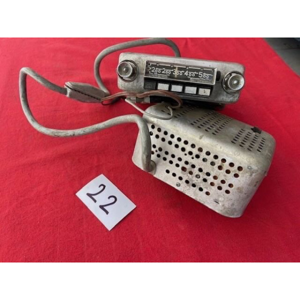 Autoradio d'époque années 60 Citroën ID DS 19 Simca Renault Peugeot 6V ou 12V