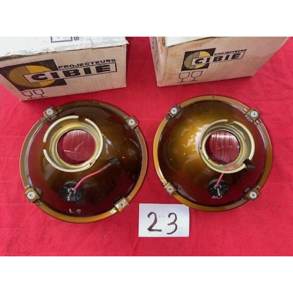 2 phares Cibie neuf original Citroën DS 19 20 21 ou 23 1968 à 1975